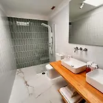 Roque-house Hébergement de vacances *
